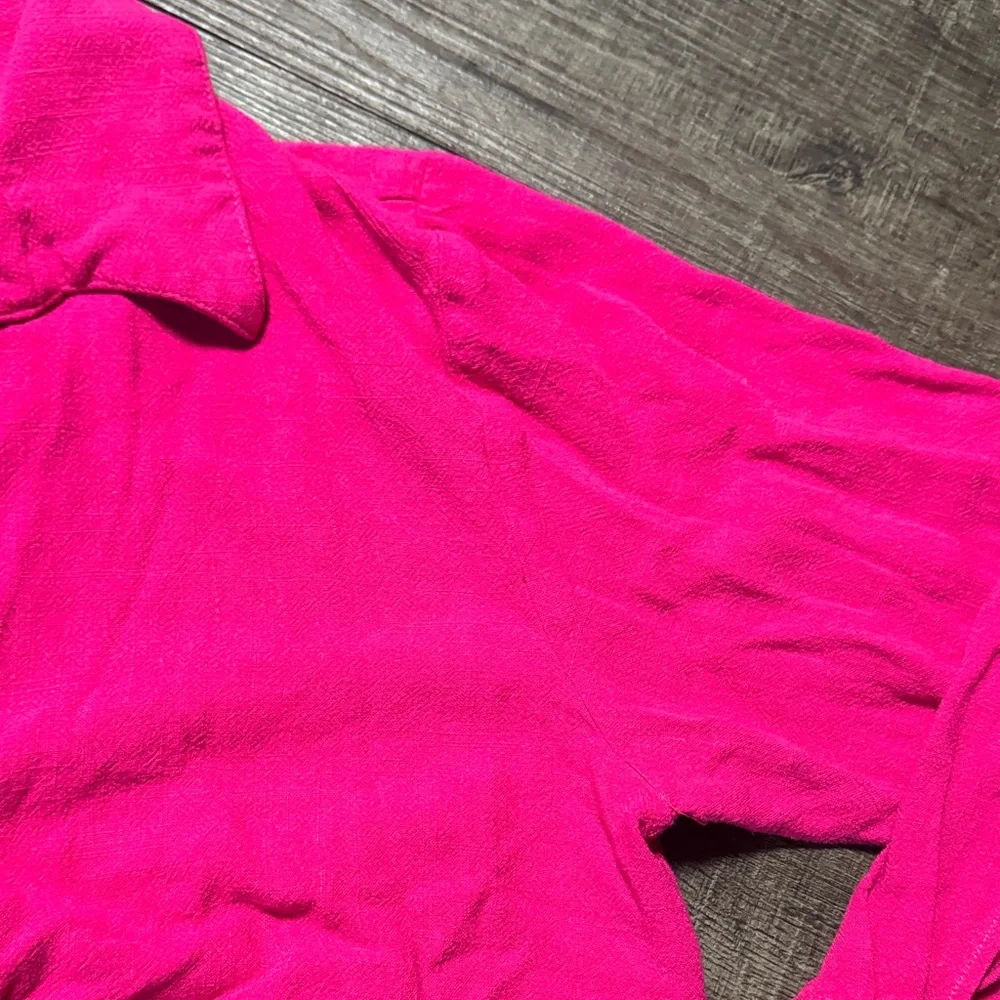 Sunday Ritual Rhea Wrap Top Fuchsia - Picture 6 of 11